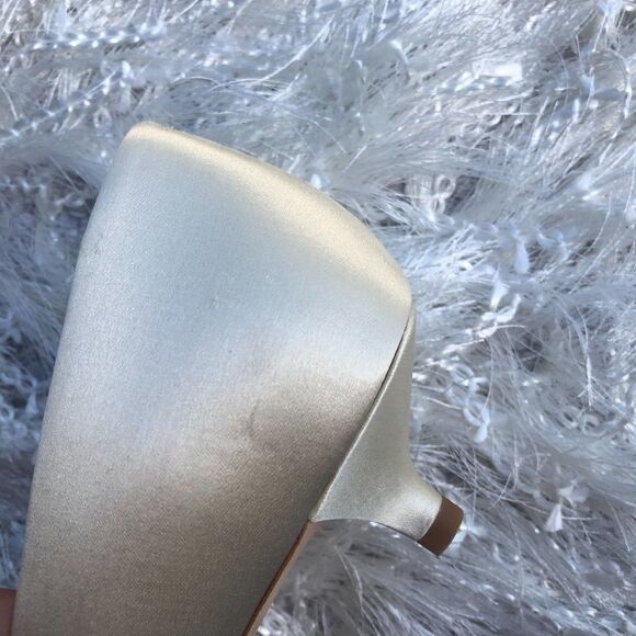 BADGLEY MISCHKA Vail Ivory Satin Kitten Heel Pump - Picture 11 of 15